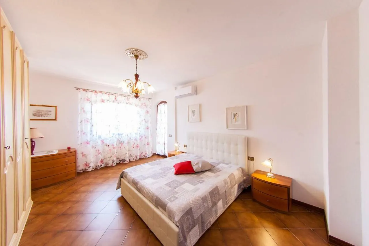 B&B Villa Anna Carrare 3*,  Italie