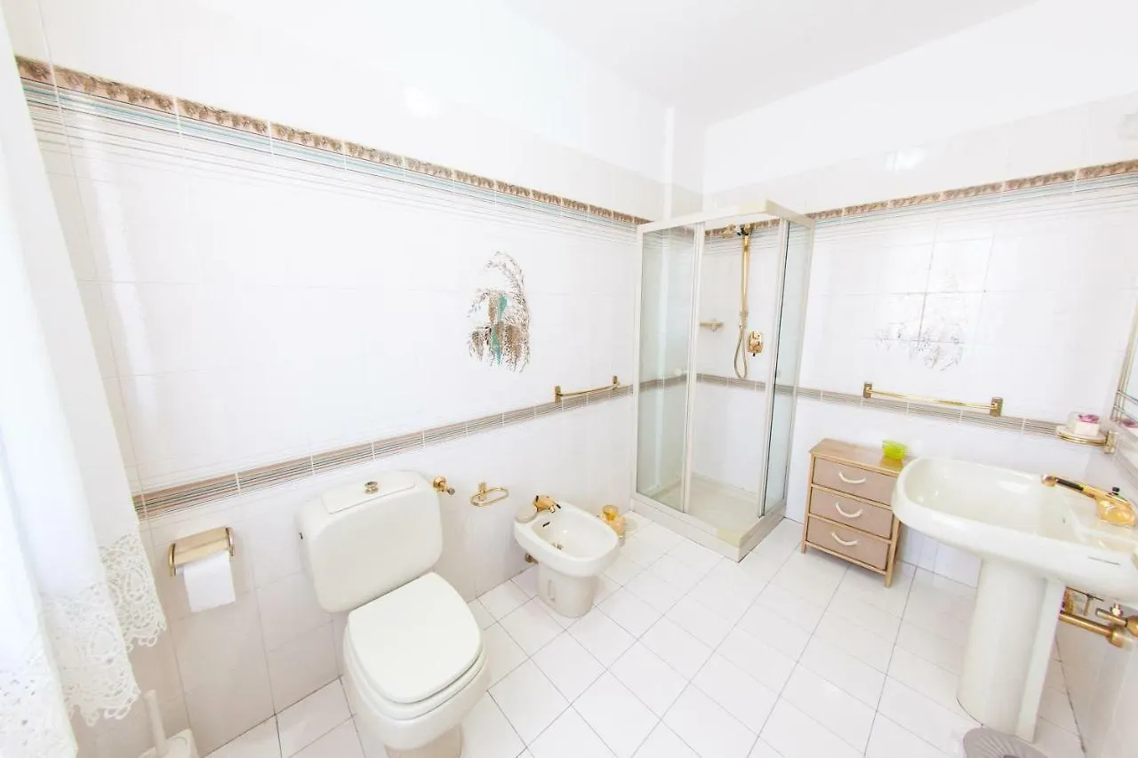 Couette-café B&B Villa Anna Carrare