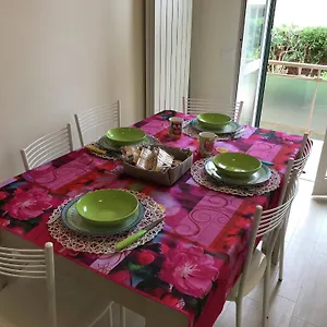 Ferienhaus Amazing Near Pet Friendly