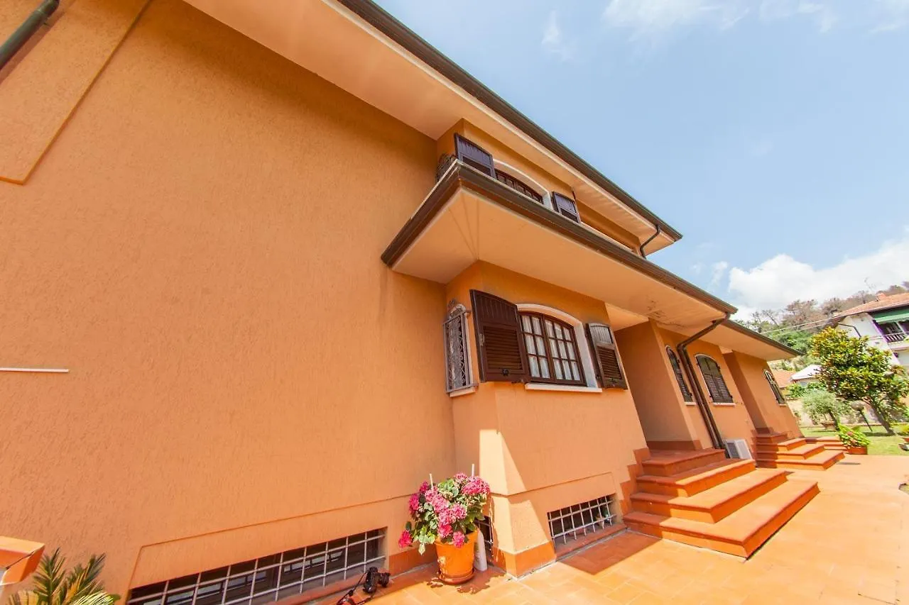 Bed & Breakfast B&B Villa Anna Carrara